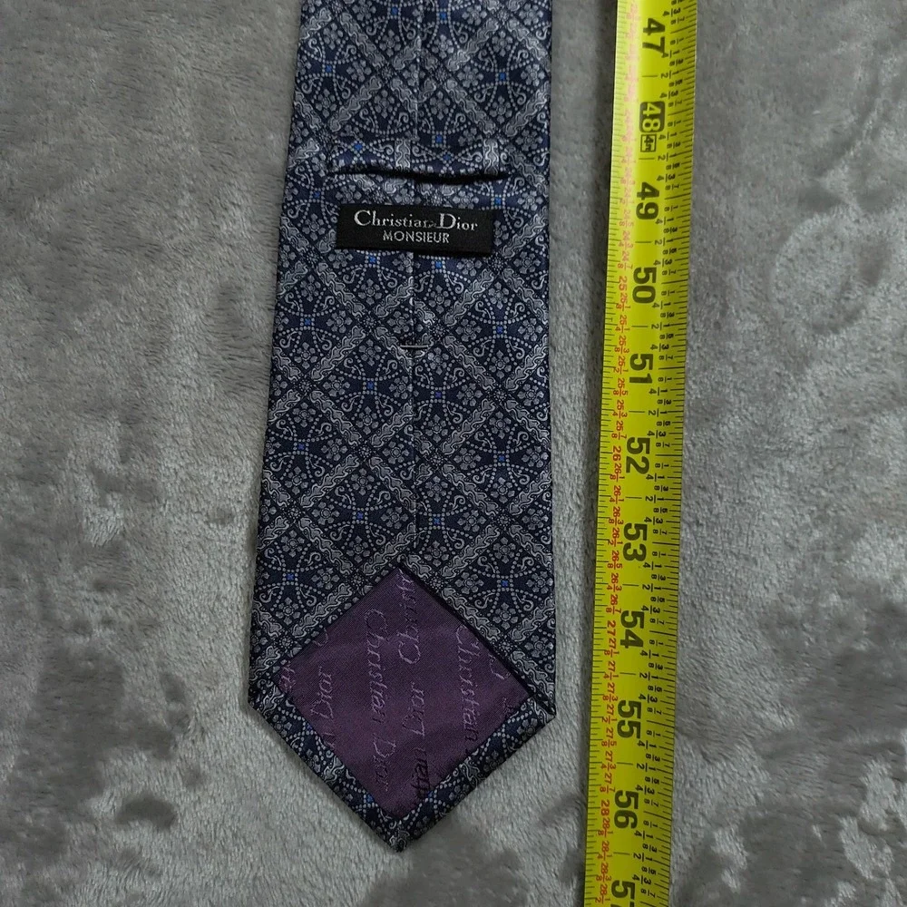 Vintage Christian Dior Monsieur Tie Mens 56.5x3.5 Blue Silver Geometric Abstract